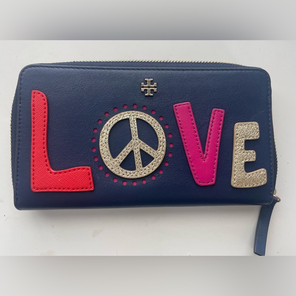Tory Burch Peace Zip Continental Wallet